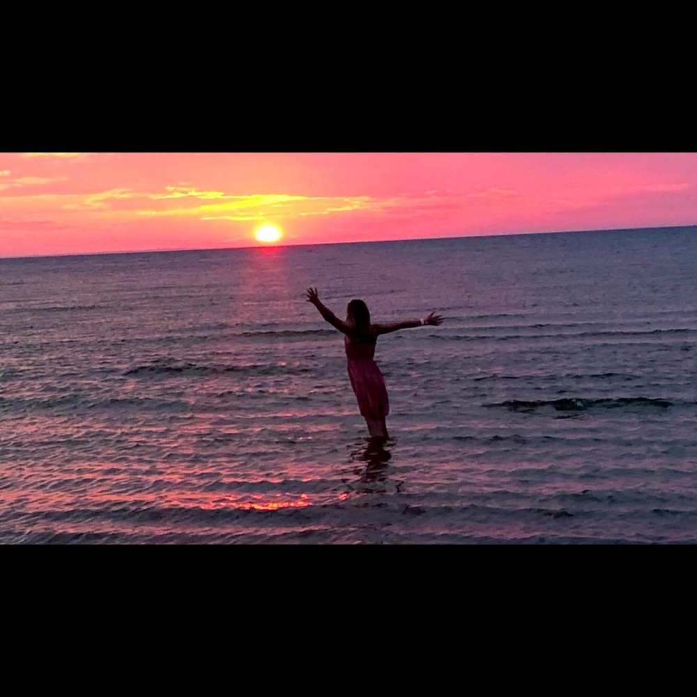 Meet your Posher, Laura